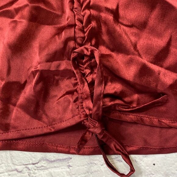 Satin Holiday Cropped Camisole Cinched Sexy Dressy‎ Top Red Large - Picture 3 of 7